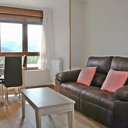 Casares Lägenhet Riaño